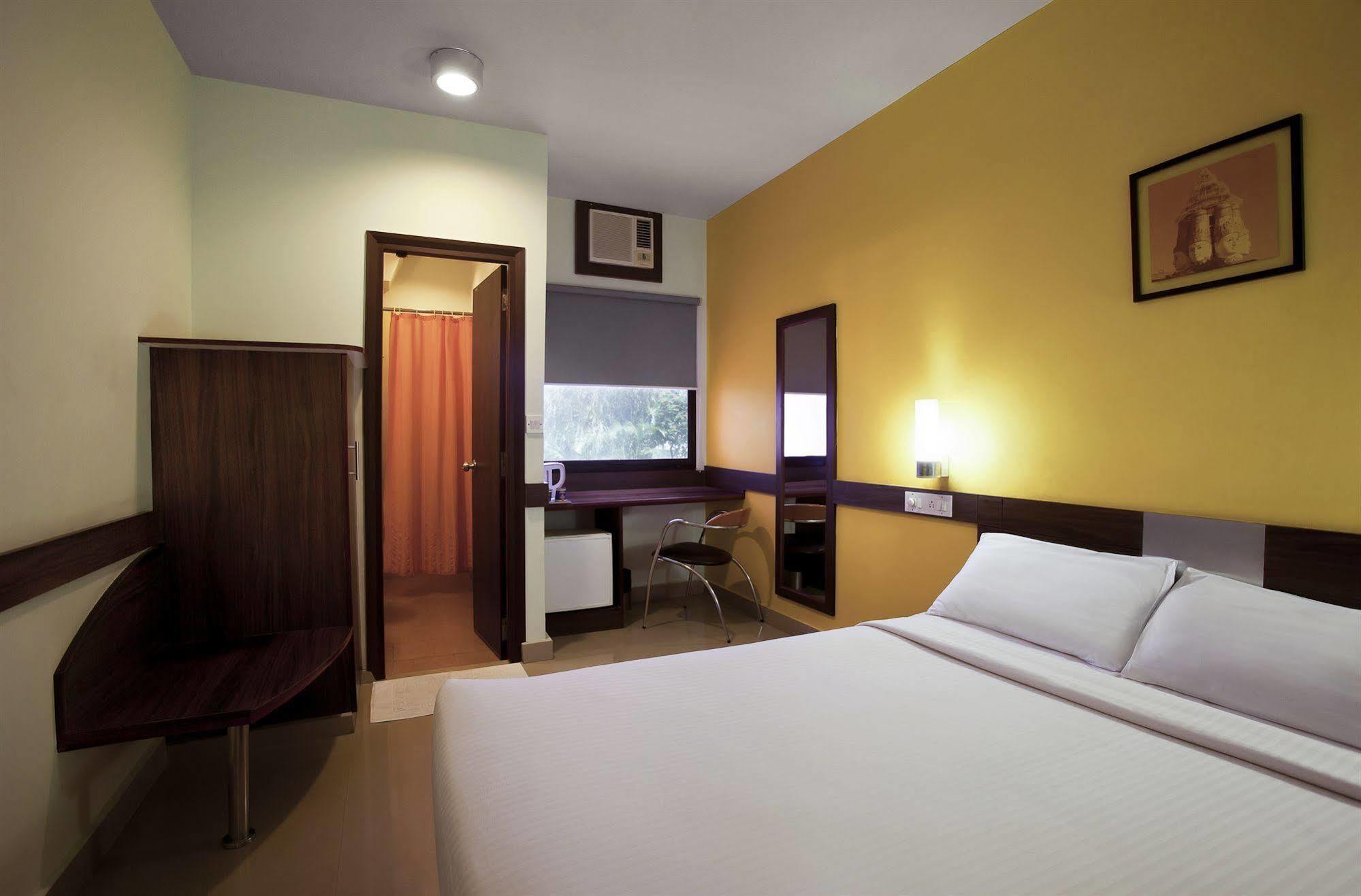 Trivandrum Kazhakuttam Exterior foto